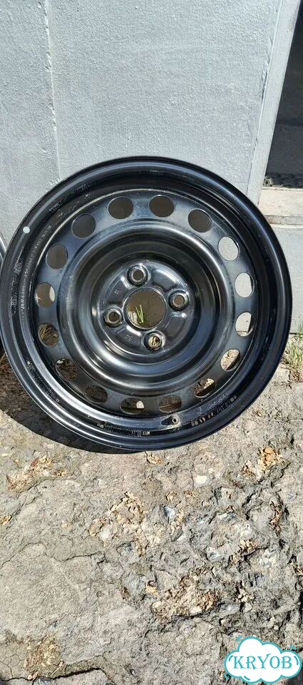 Штампованные диски Toyota 5.5×R15 4×100 фото 3