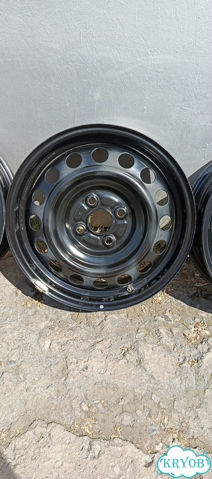 Штампованные диски Toyota 5.5×R15 4×100 фото 4