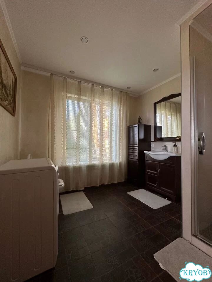 Дом 180 м² на участке 75 сот. фото 2