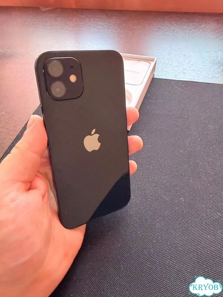 iPhone 12, 128 ГБ, SIM + eSIM фото 1