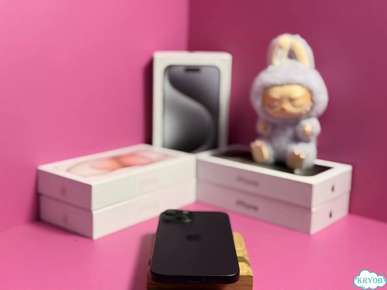 iPhone 15, 256 ГБ, eSIM фото 4