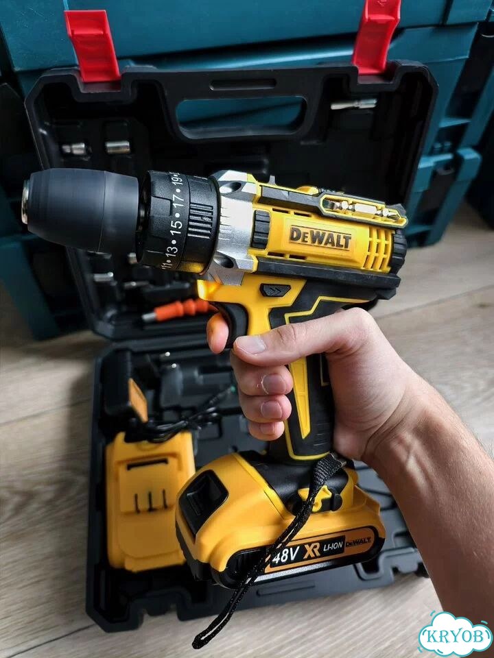 Шуруповерт DeWalt с набором инструментов АКБ 48V фото 1