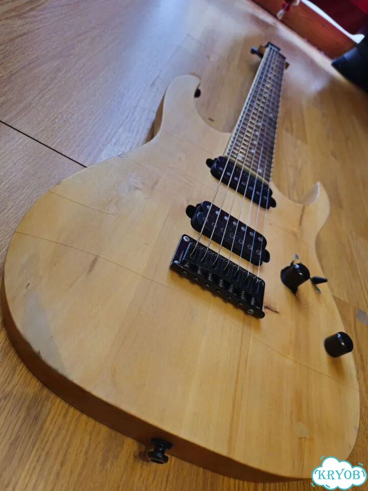 7 - струнная электрогитара Ibanez RG7321 фото 2