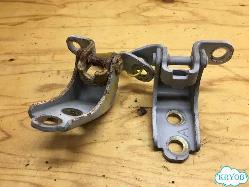 Петля двери передняя левая honda odyssey RA7 F23A фото 2