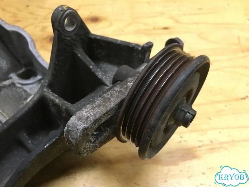 Натяжитель toyota mark II GX115 1GFE 2001 фото 4