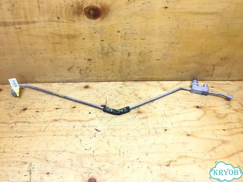 Трубка кондиционера toyota ipsum ACM21W 2azfe 2002 фото 1