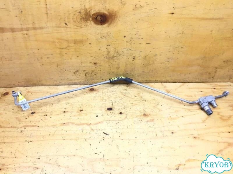 Трубка кондиционера toyota ipsum ACM21W 2azfe 2002 фото 6