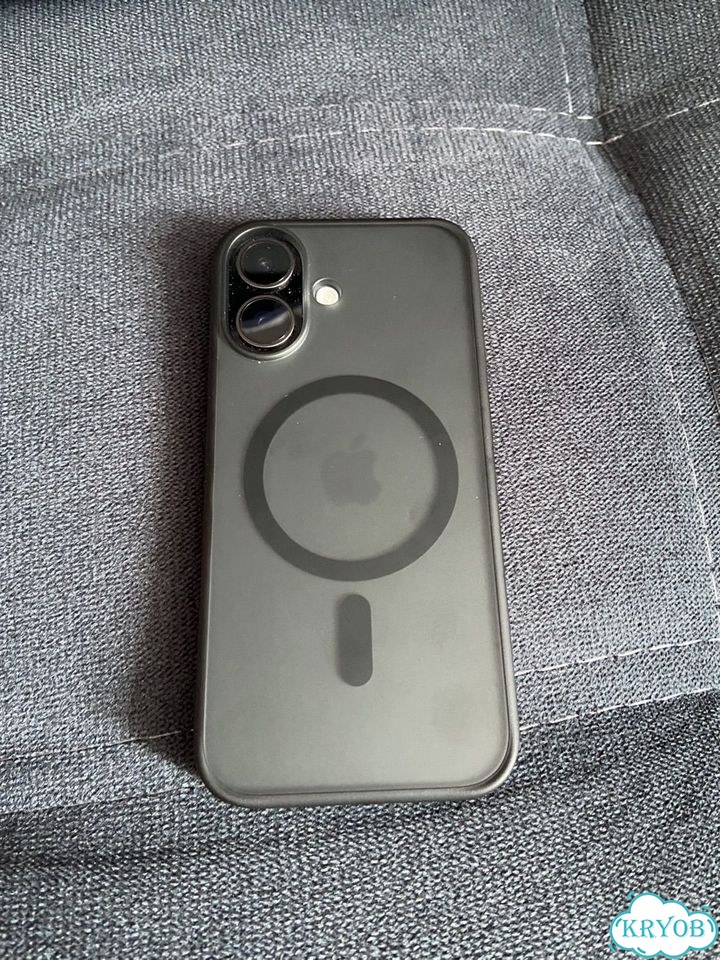 iPhone 17, 256 ГБ, SIM + eSIM фото 2
