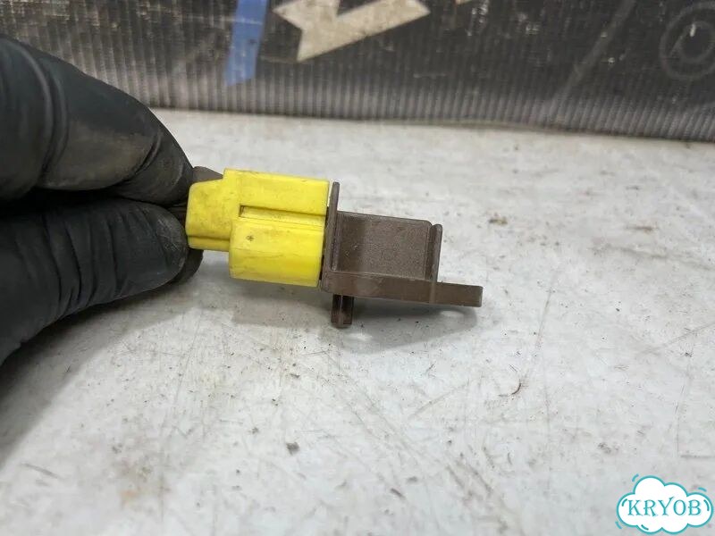 Датчик airbag audi A4 B8 cdnc 2009 фото 3