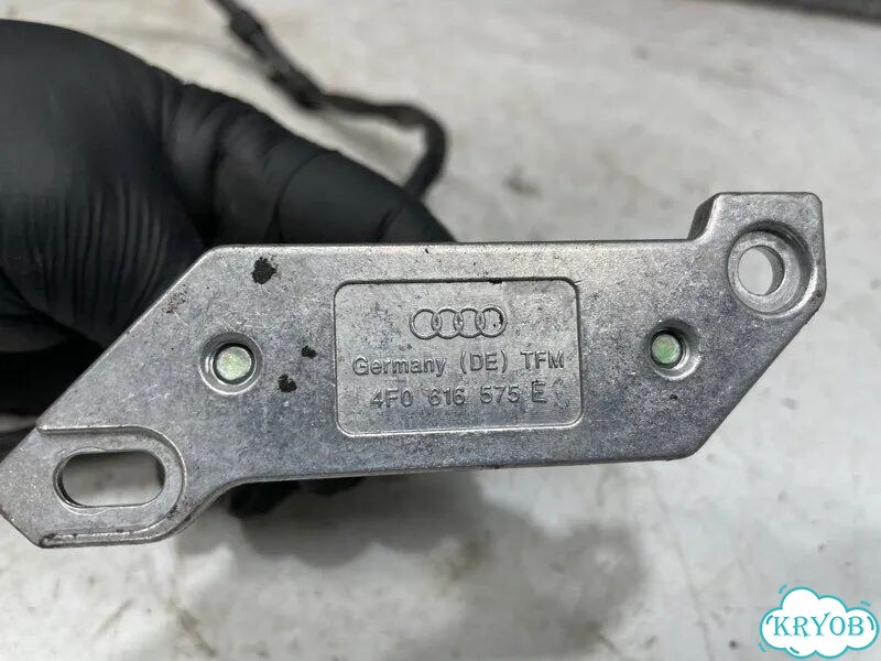 Датчик ускорения задний левый audi A6 C6 BAT 2006 фото 5