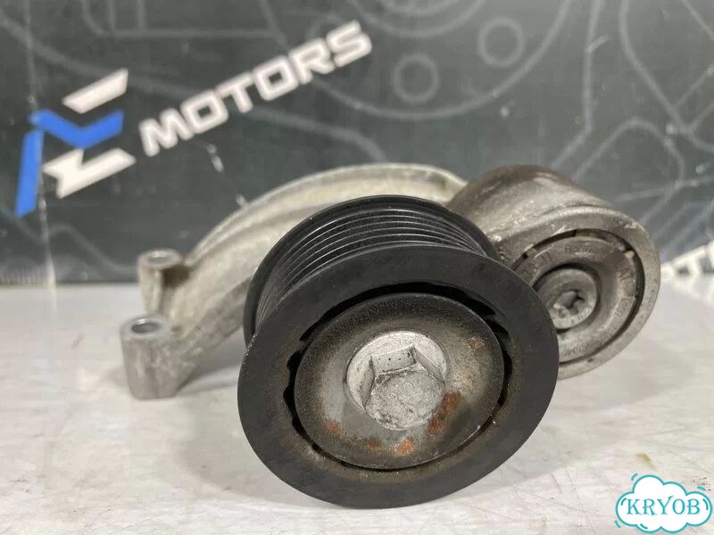 Кронштейн генератора audi A6 C6 CAJ 2009 фото 4