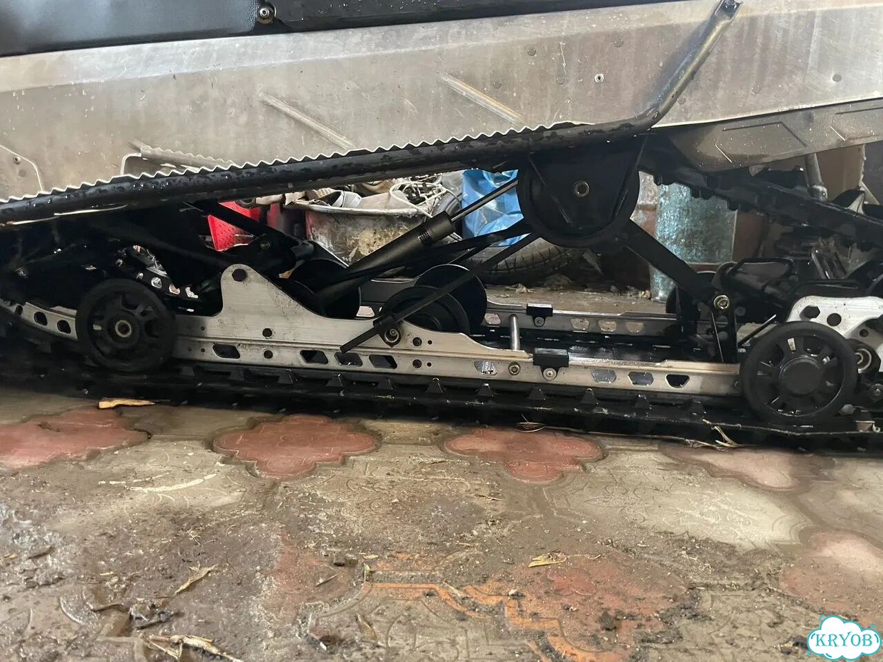 BRP Ski-Doo Tundra WT 550, 2013, 777 км фото 3