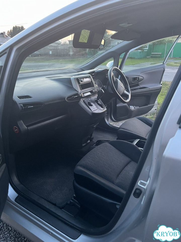 Toyota Wish 1.8 CVT, 2010, 176 000 км фото 2