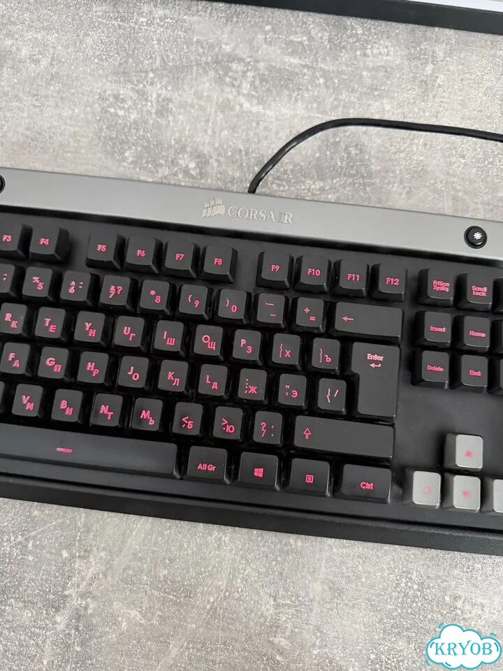 Игровая клавиатура с подсветкой Corsair фото 2