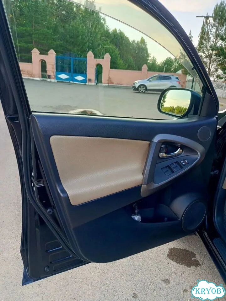 Toyota RAV4 2.4 AT, 2009, 226 696 км фото 15