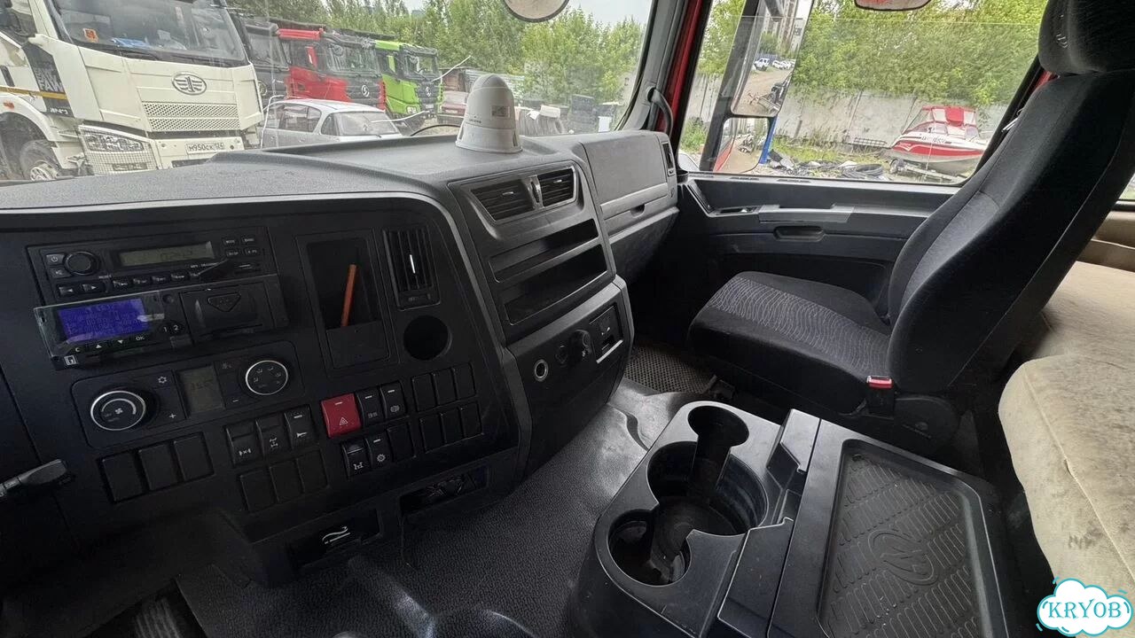 Самосвал 19 м³ Shacman SX32586T384, 2022 фото 16