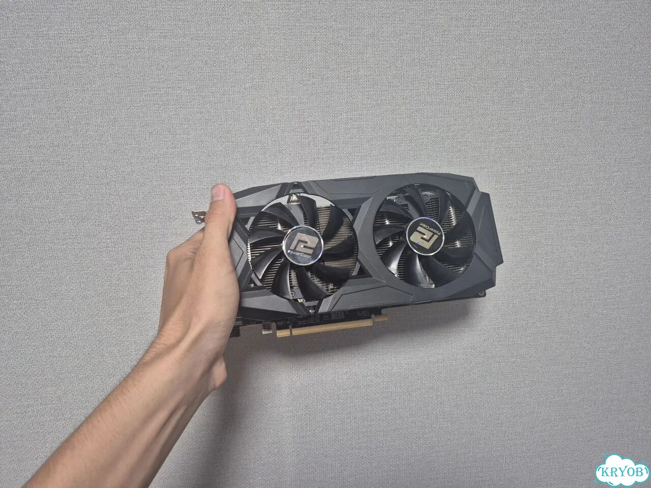 Видеокарта rx580 8gb 2304sp PowerColor фото 1