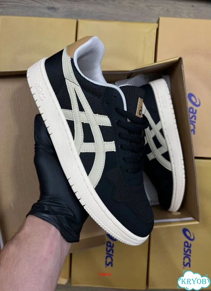 Кроссовки Asics фото 1