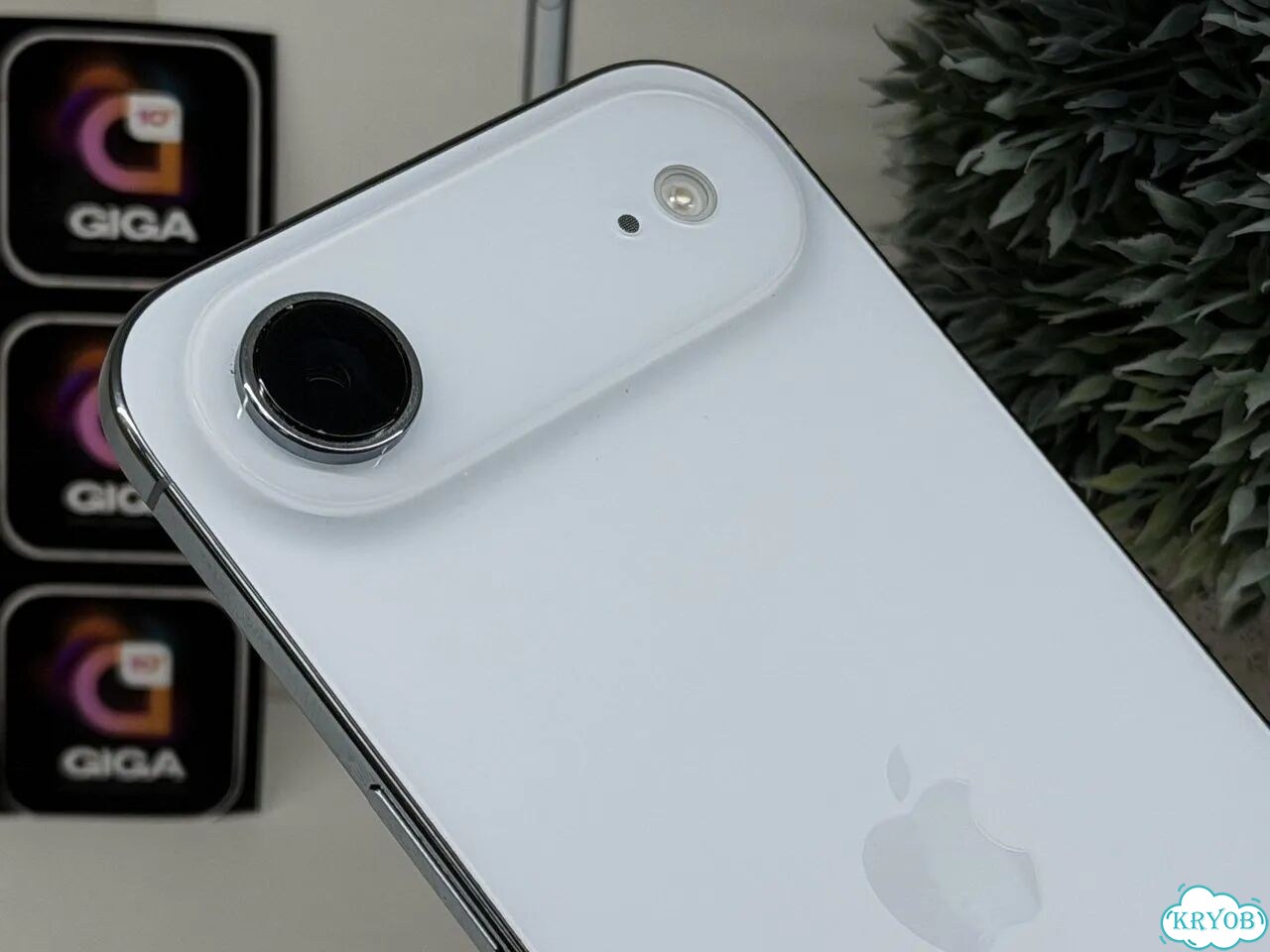iPhone Air, 256 ГБ, eSIM фото 5
