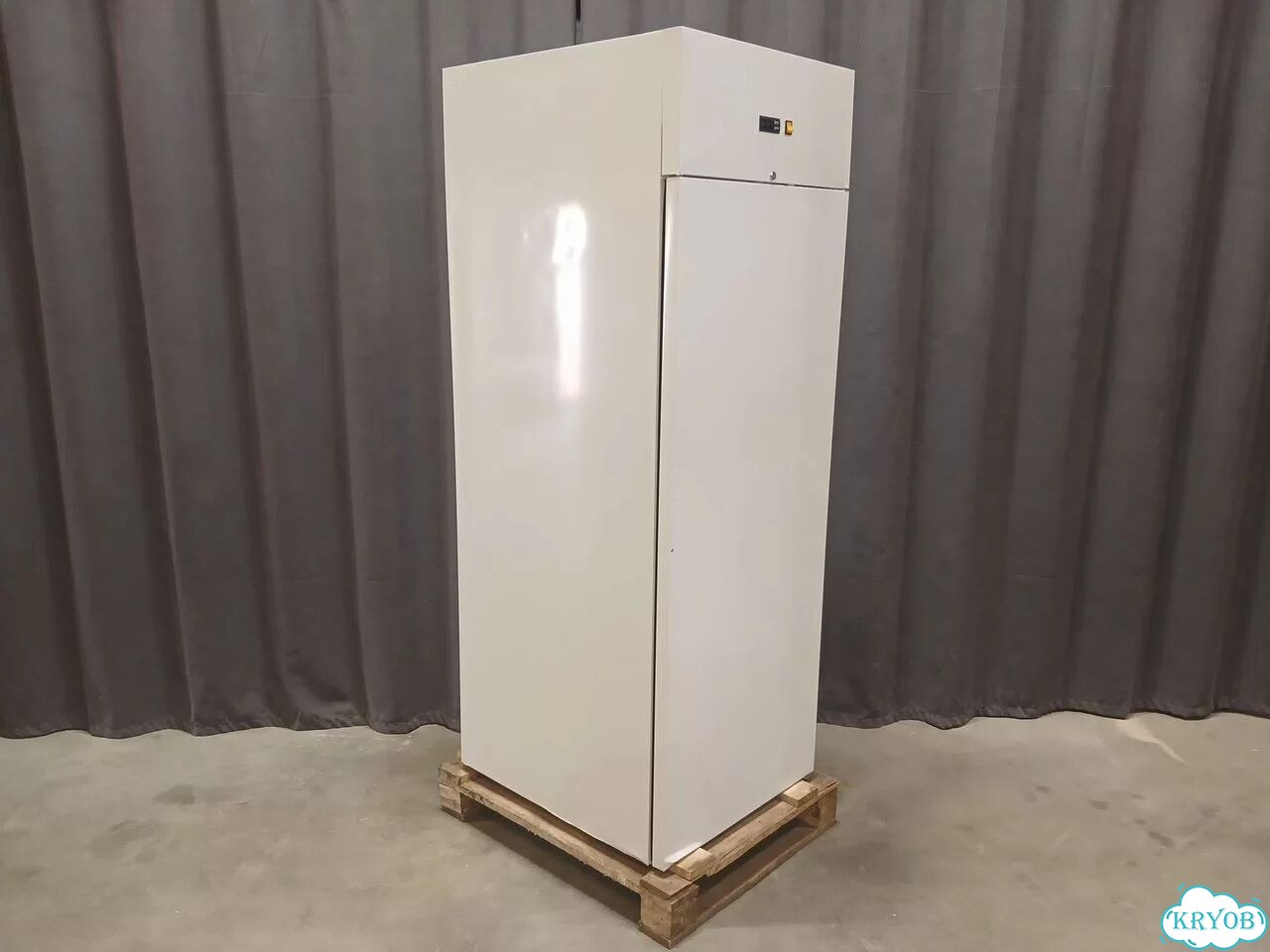 Шкаф холодильный Arkto R0.7-S (новый, 700л) фото 4