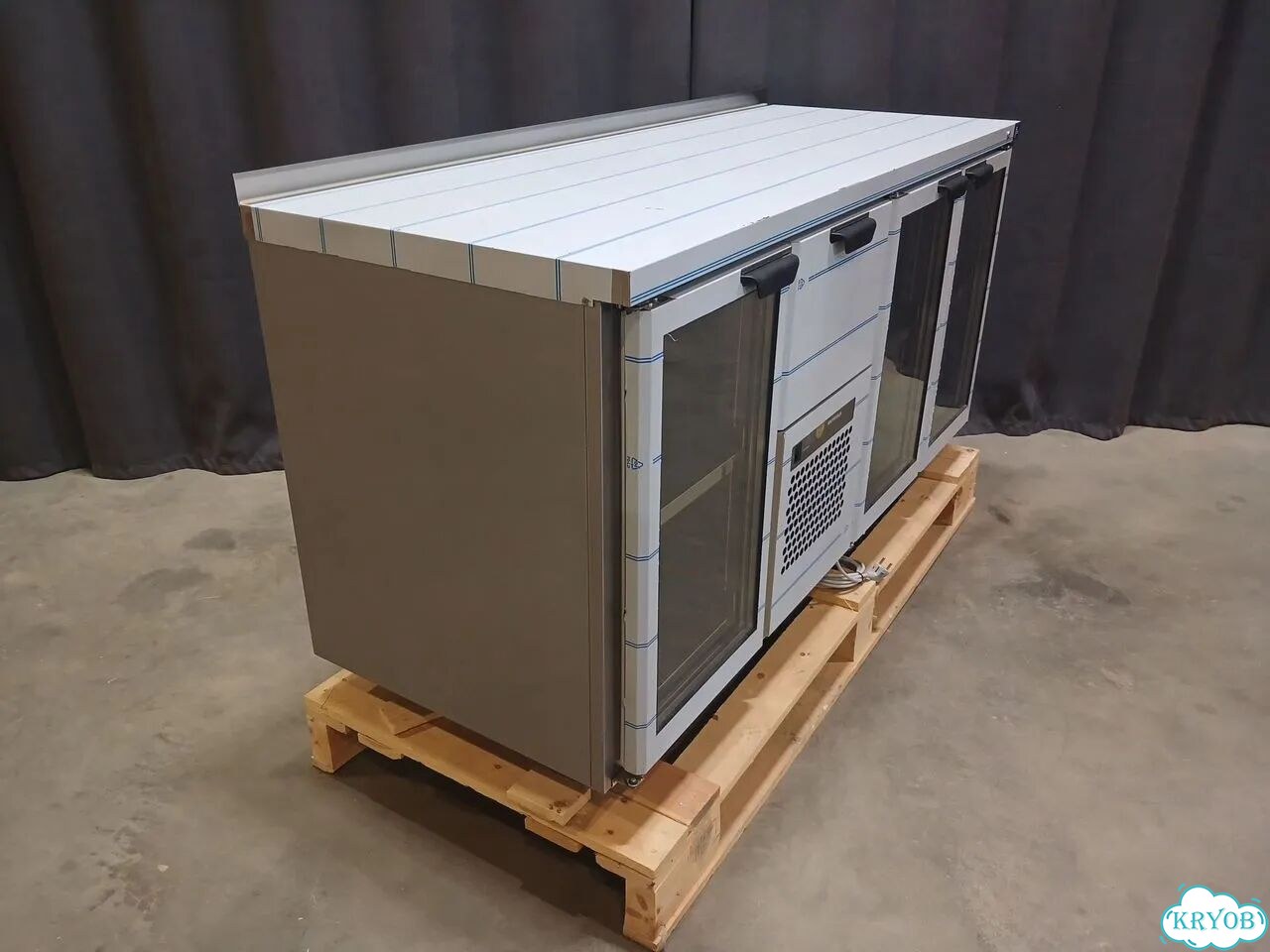 Стол холодильный барный Skycold (новый, 1660мм) фото 8
