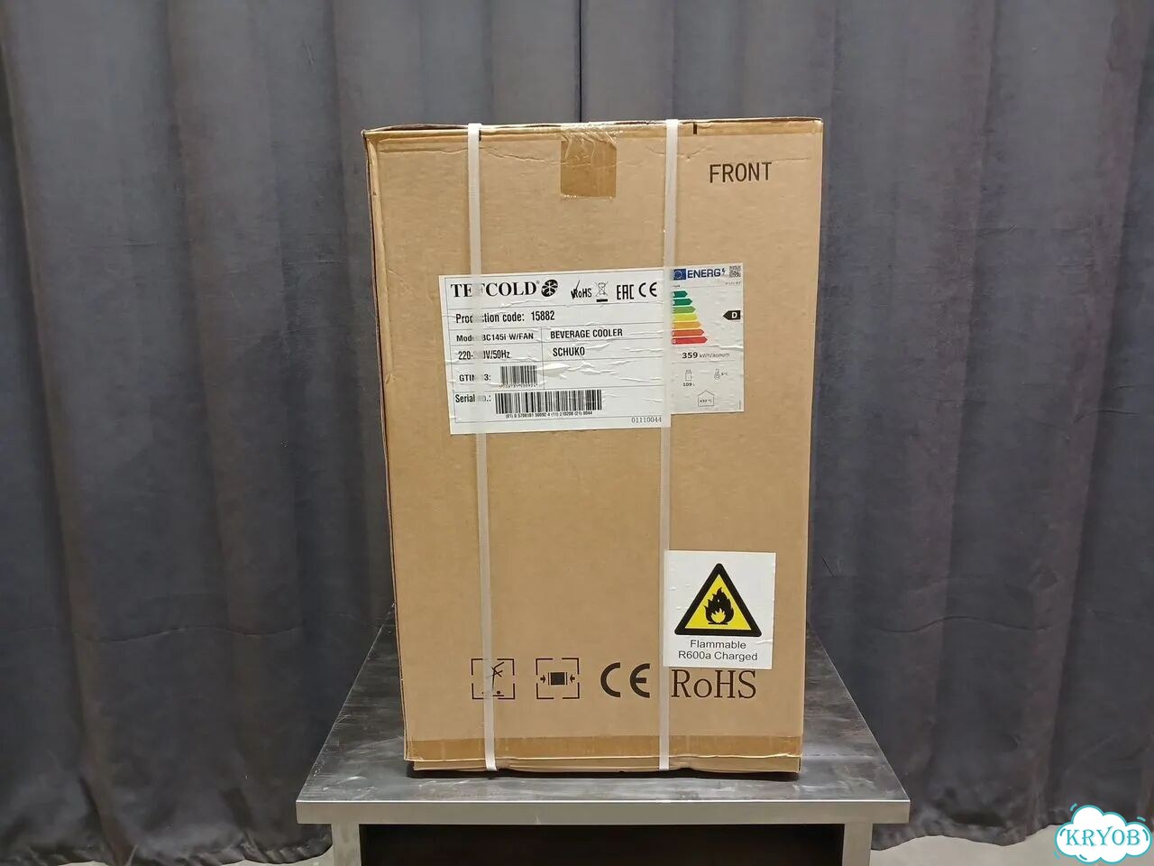 Шкаф холодильный tefcold BC145 W/FAN (новый, 109л) фото 3
