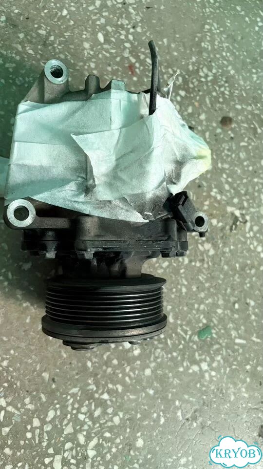 Компрессор кондиционера Honda Stream R18A фото 1