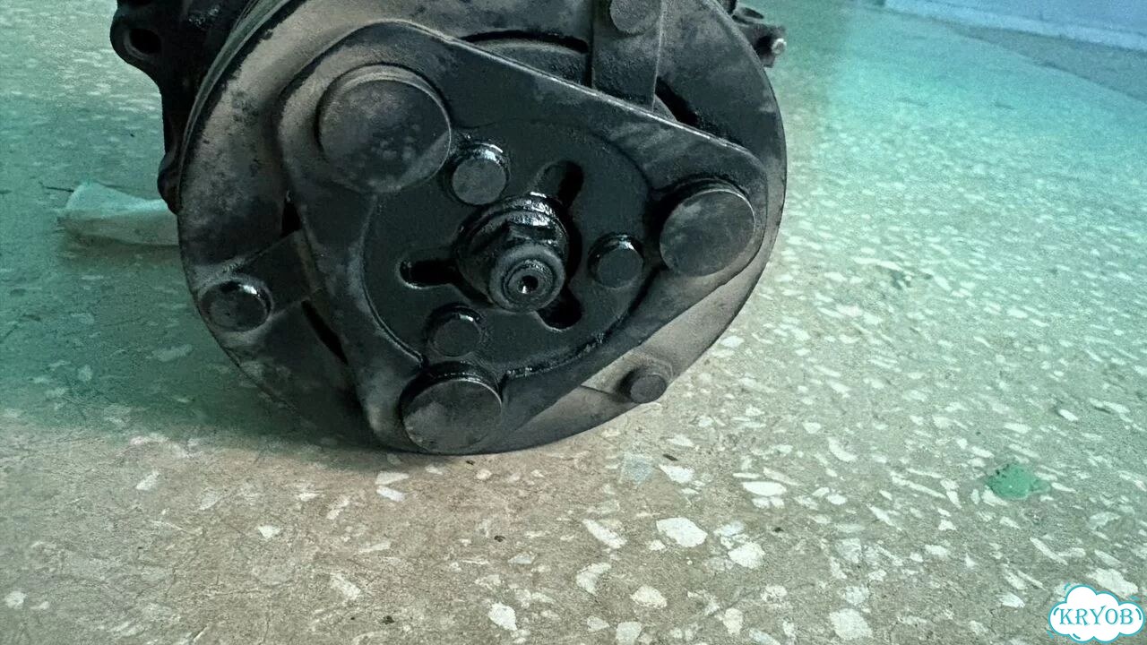 Компрессор кондиционера Honda Stream R18A фото 3