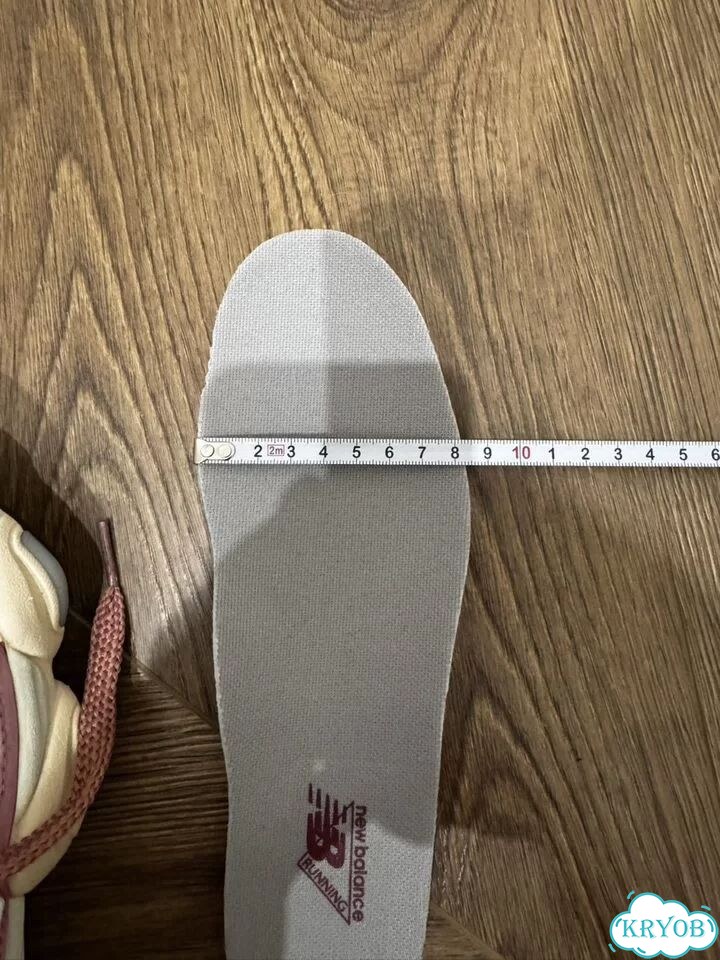 Кроссовки new balance женские фото 9