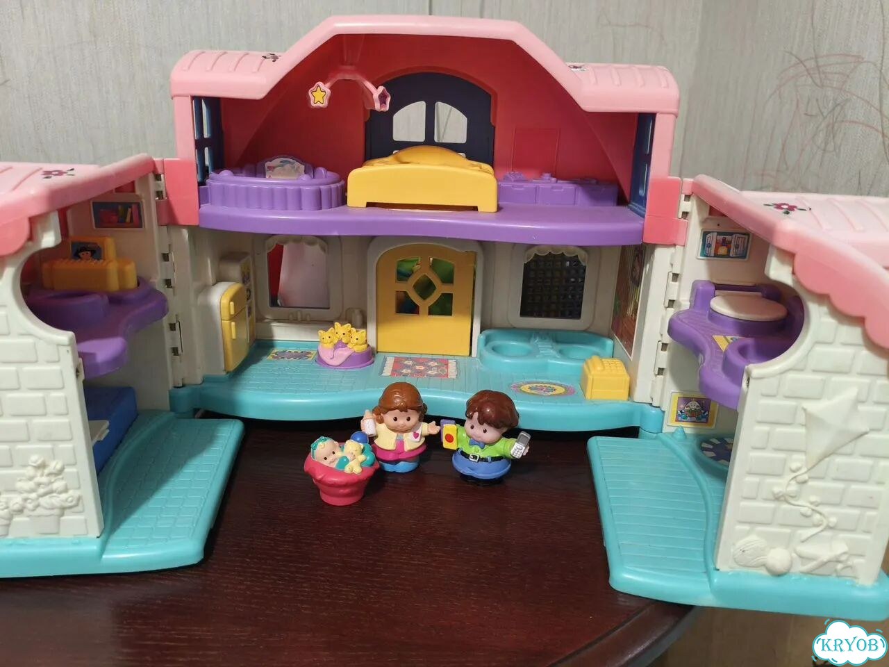 Домик Fisher price little people 2005 года фото 10