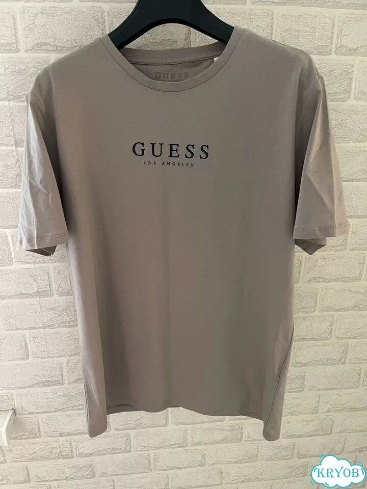 Футболка Guess новая оригинал фото 1