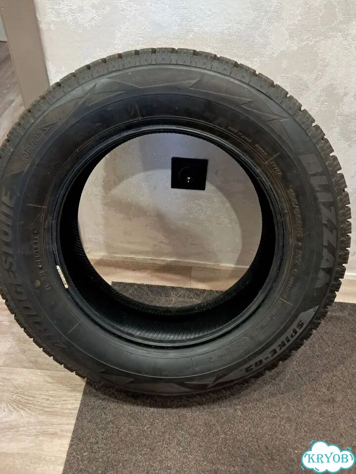 Bridgestone Blizzak Spike-02 195/65 R15 91T фото 3