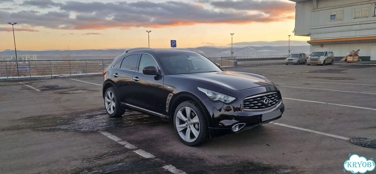 Infiniti FX37 3.7 AT, 2010, 245 000 км фото 1