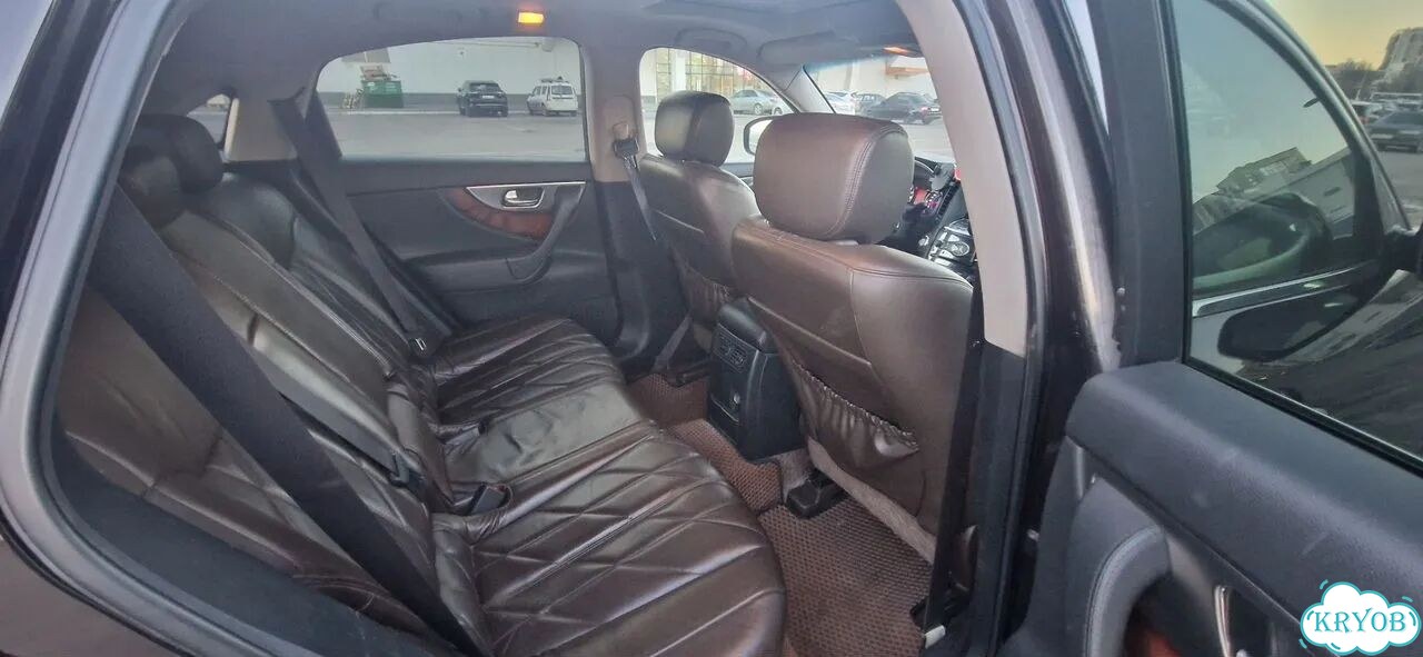 Infiniti FX37 3.7 AT, 2010, 245 000 км фото 4