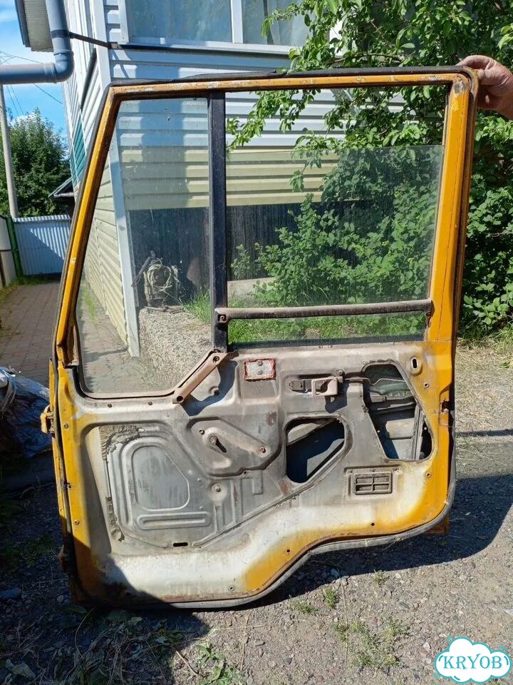 Дверь Mitsubishi Fuso правая фото 2