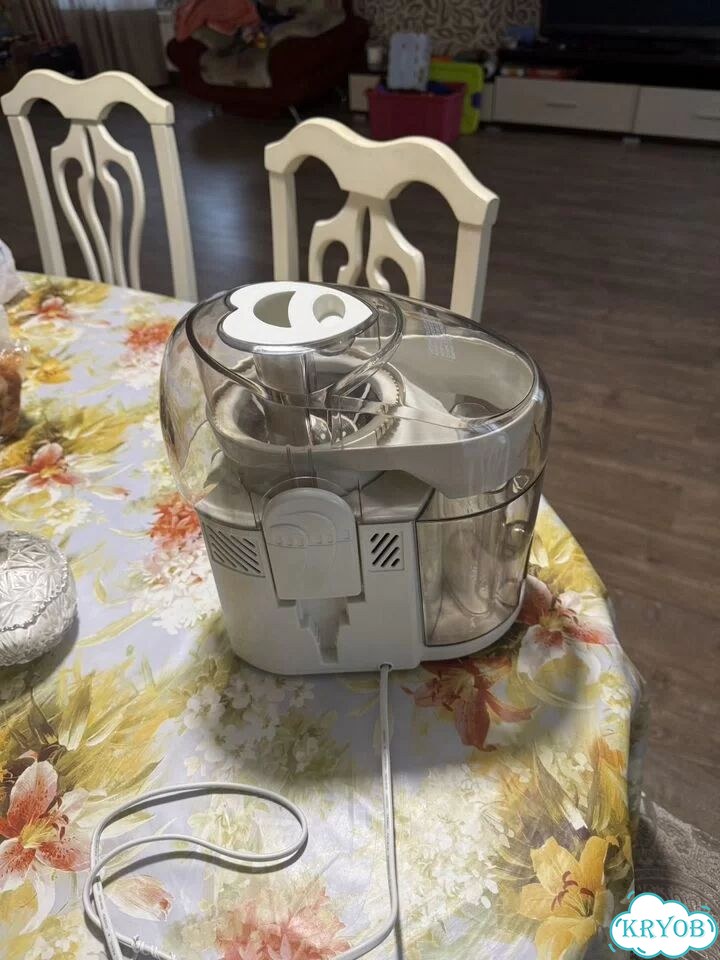 Соковыжималка фото 1