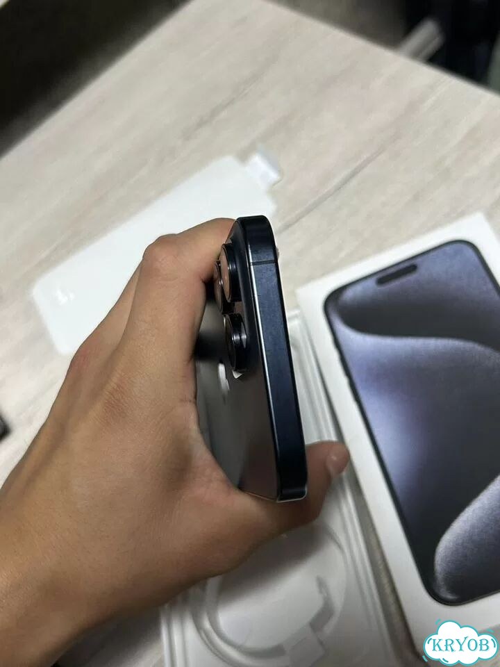 iPhone 15 Pro Max, 256 ГБ, SIM + eSIM фото 6