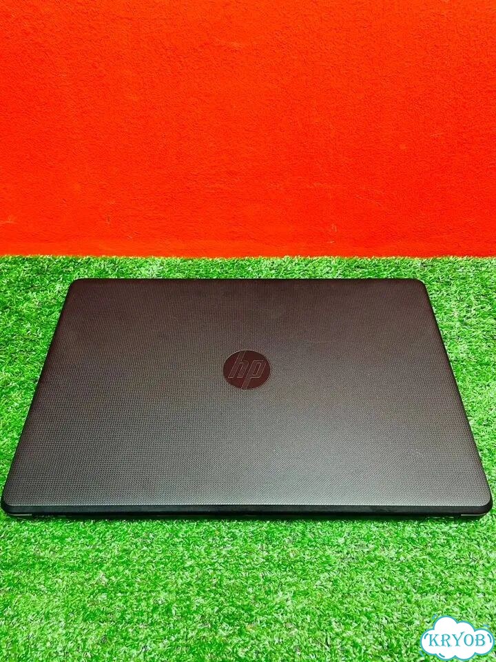 Ноутбук HP 15-rb062ur (AMD A4 / 2 Гб / 500 Гб) фото 3