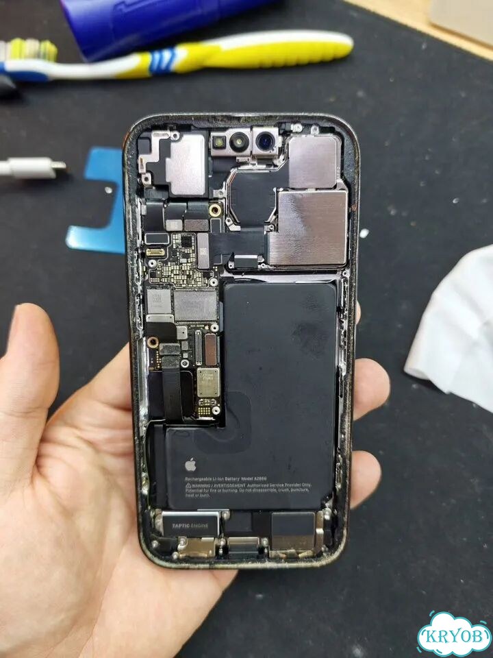 iPhone 14 Pro, 256 ГБ, eSIM фото 2
