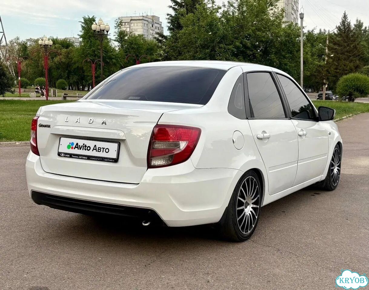 ВАЗ (LADA) Granta 1.6 MT, 2020, 75 500 км фото 16