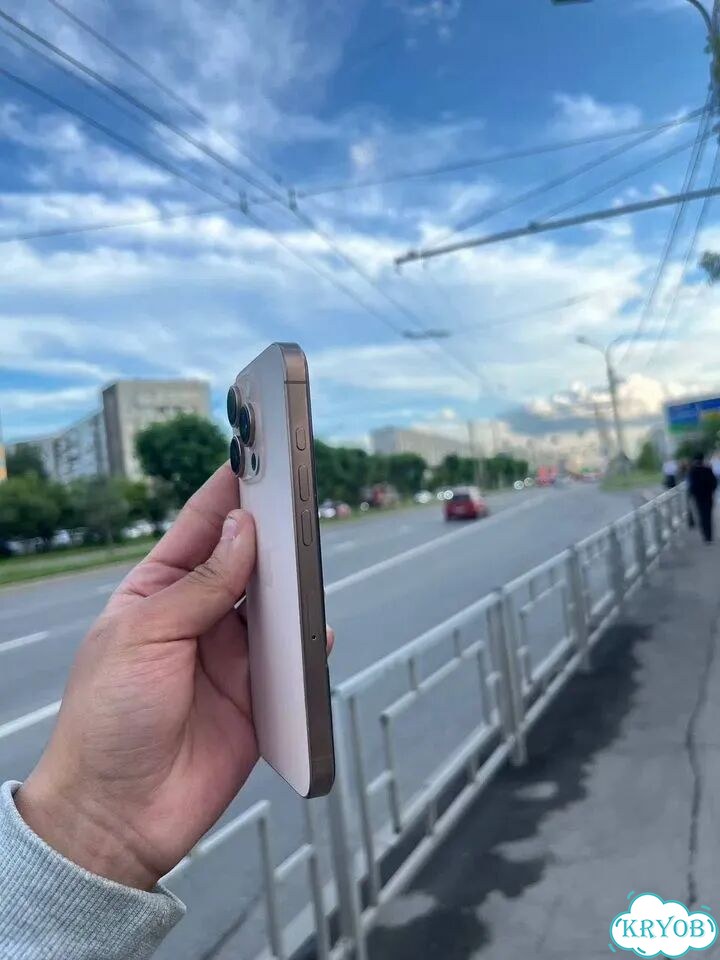 iPhone 16 Pro, 128 ГБ, SIM + eSIM фото 3