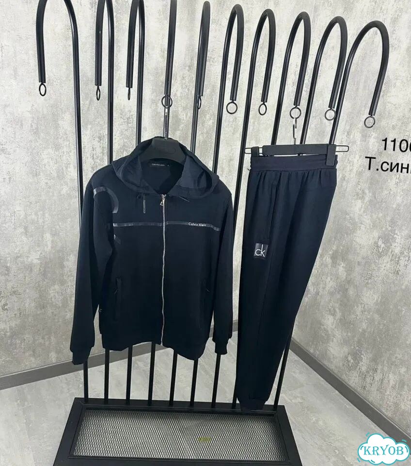 Спортивный костюм Calvin Klein фото 1