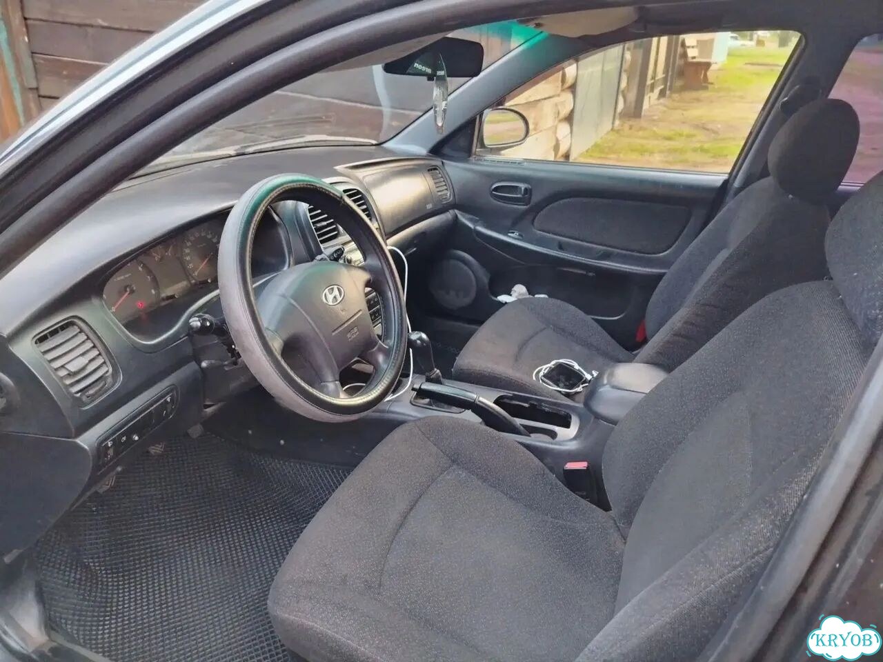 Hyundai Sonata 2.0 MT, 2005, 230 797 км фото 7