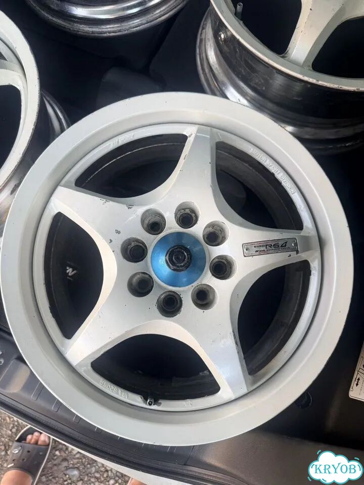 Кованые диски Work Ewing III 7×R16 4×114.3 фото 2