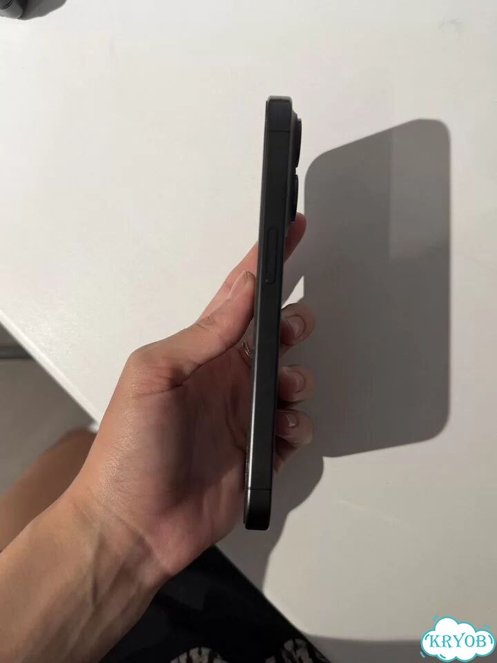 iPhone 15 Pro, 256 ГБ, 1 SIM фото 10