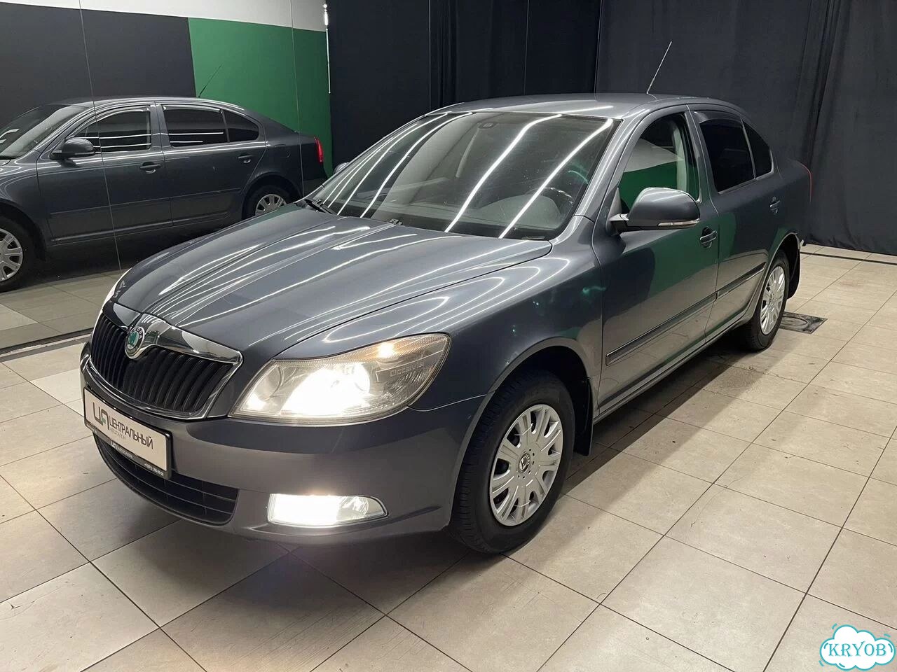 Skoda Octavia 1.6 MT, 2010, 196 194 км фото 3