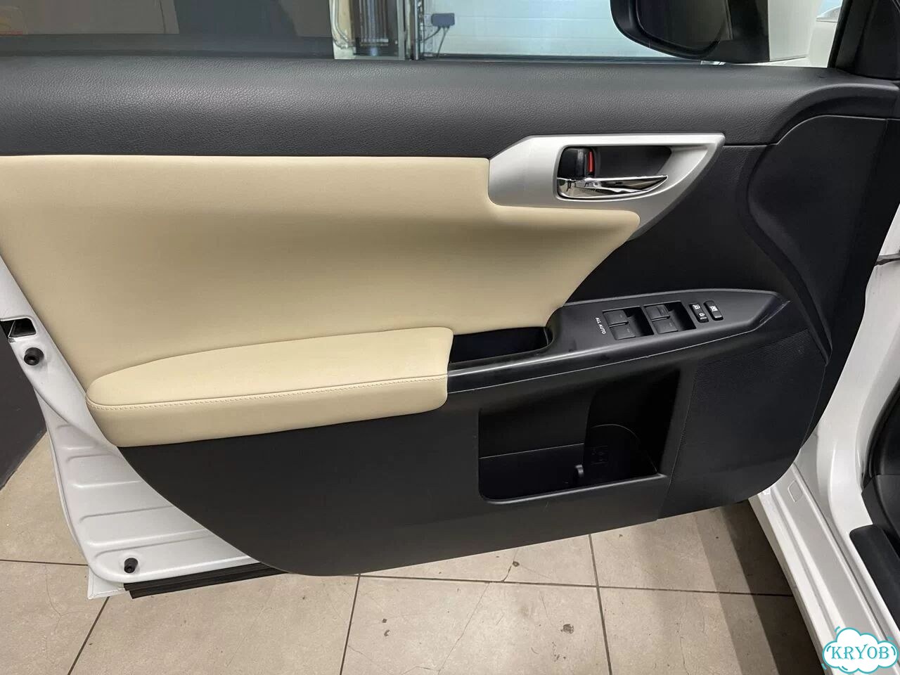 Lexus CT 1.8 CVT, 2011, 203 590 км фото 12