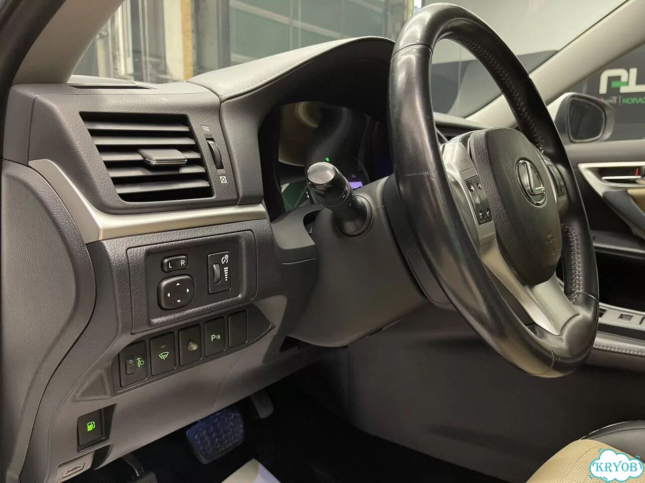 Lexus CT 1.8 CVT, 2011, 203 590 км фото 14
