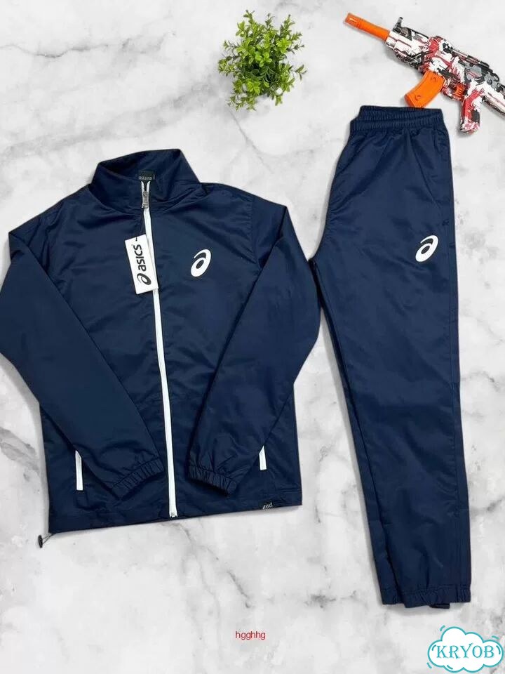 Спортивные костюмы Asics фото 1
