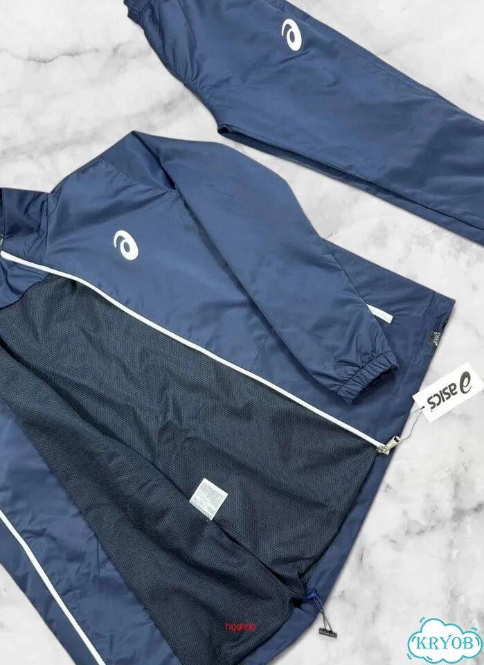 Спортивные костюмы Asics фото 3